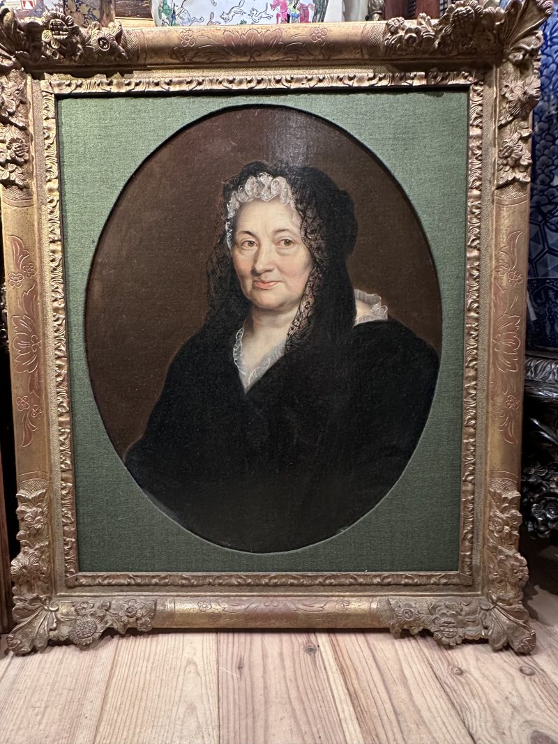 Pair oval portraits Dutch 18th century - pair antique portraits oval shaped nicely framed, oil on canvas - detail 1