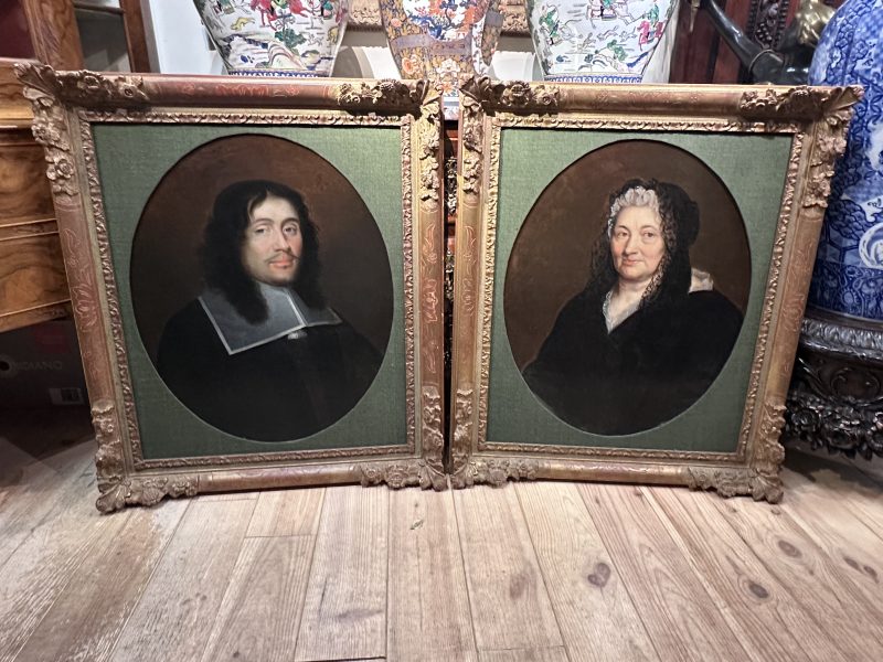 Pair oval portraits Dutch 18th century - pair antique portraits oval shaped nicely framed, oil on canvas - detail 3