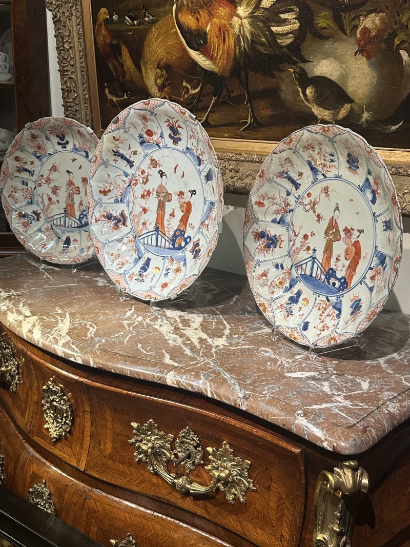 3 large chinese plates ladies decor Kangxi circa 1700, Kangxi periode 1662-1722 - detail 1