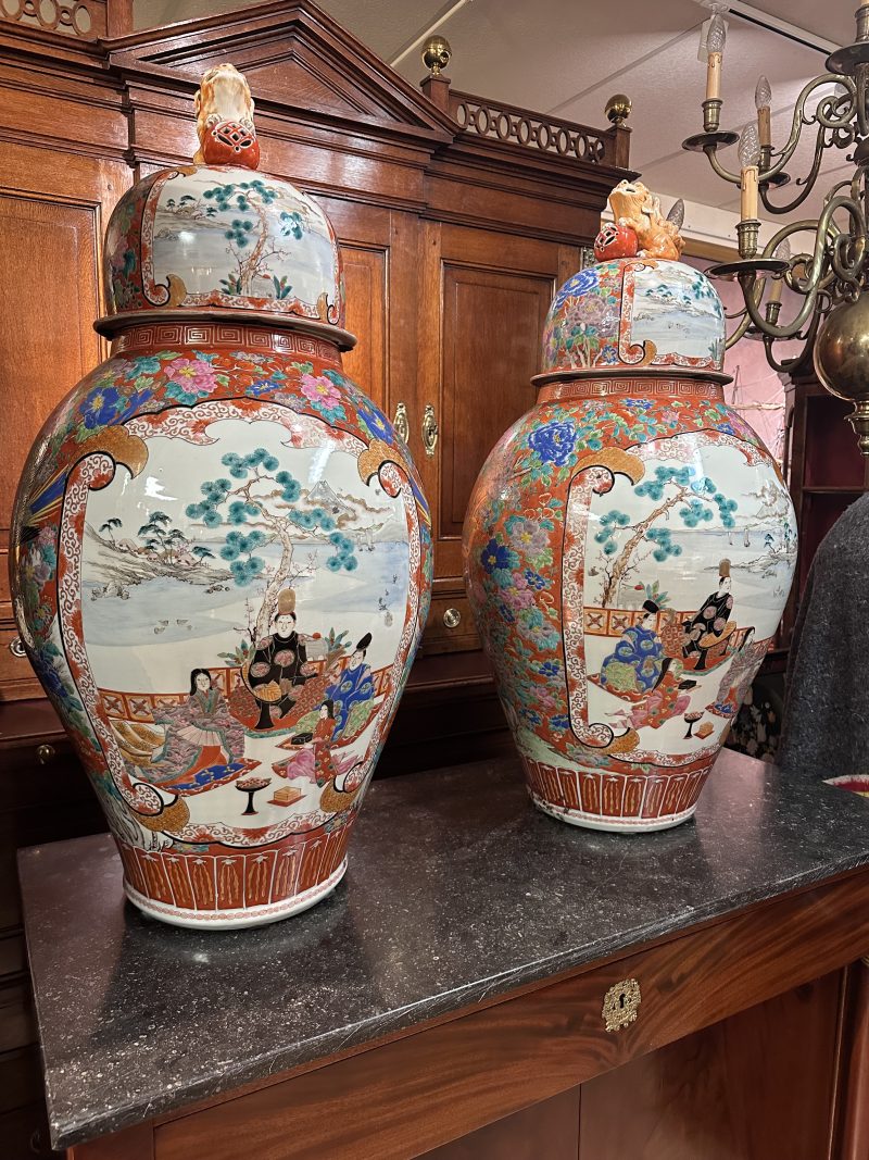 Huge pair of 19th century Japanese vases., Meiji period 19th century - detail 2
