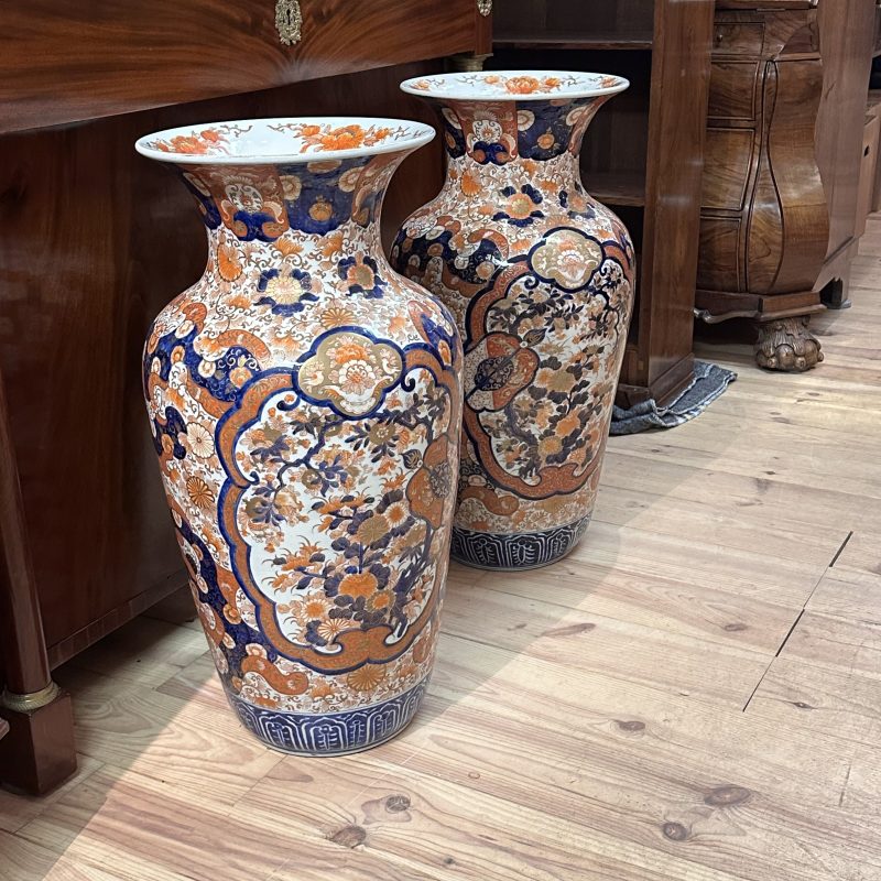 Impressive pair of  japanese Imari vases, 19th century - detail 1