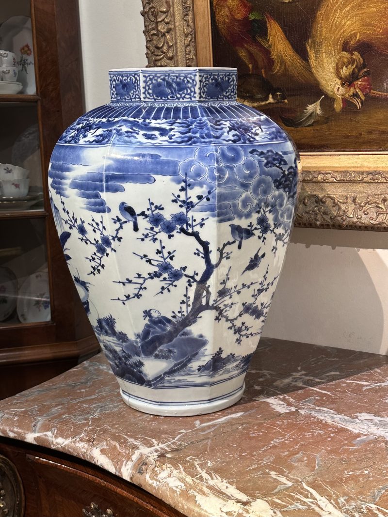 Large Japanese blue and white Arita vase with figures., Edo period, late 17th century - detail 3