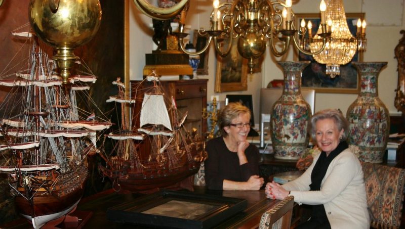 Antique chinese and japanese ceramics