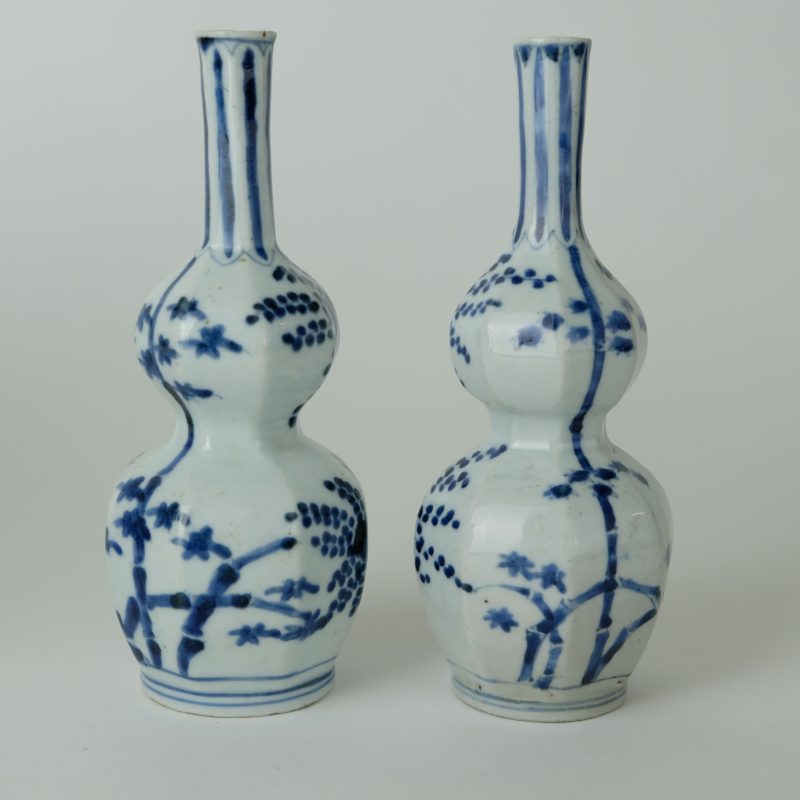 Pair japanese Arita double gourd hexagonal vases edo 18th Century, edo periode, 18th century - detail 3